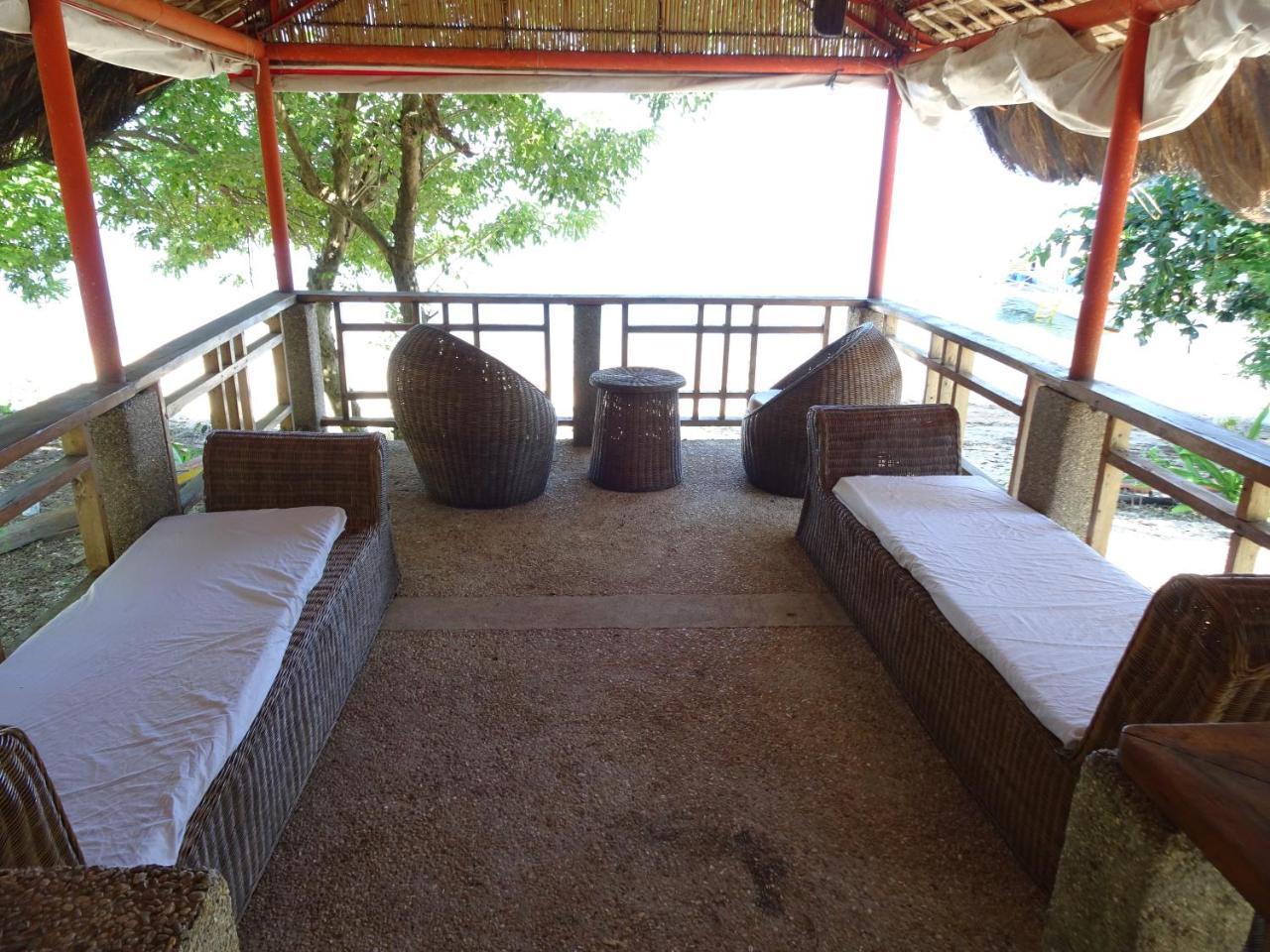 Palawan Sandcastles Minuit Exterior photo